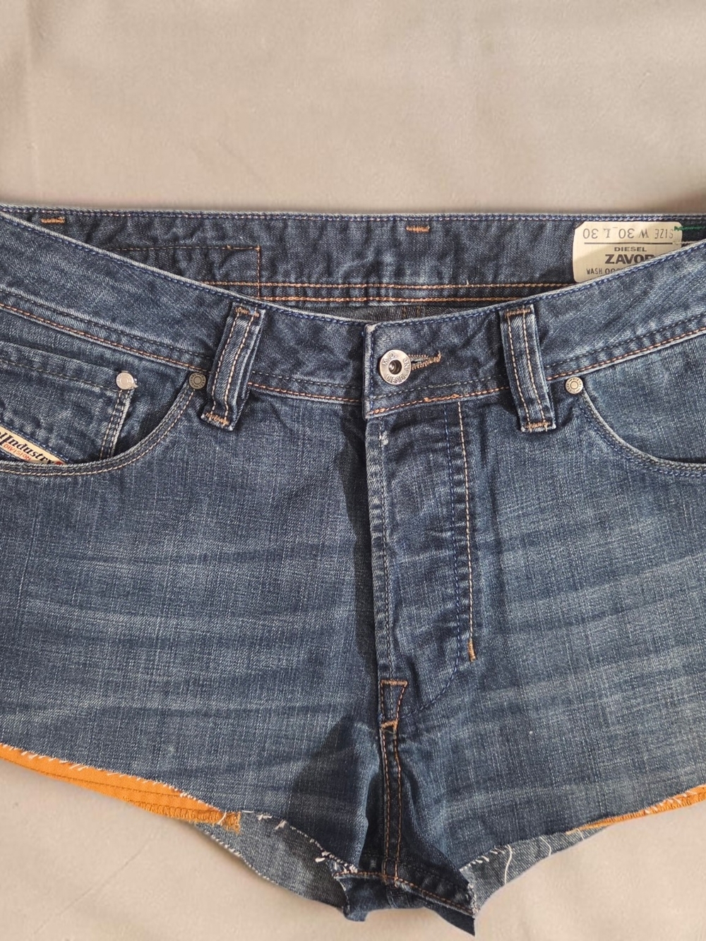Diesel Zavor Y2K Low Rise Denim Cutoff Shorts Raw Hem Women's W30